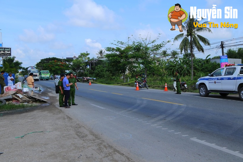Phú Lộc – Sóc Trăng: xe máy vcham với xe chở tôn