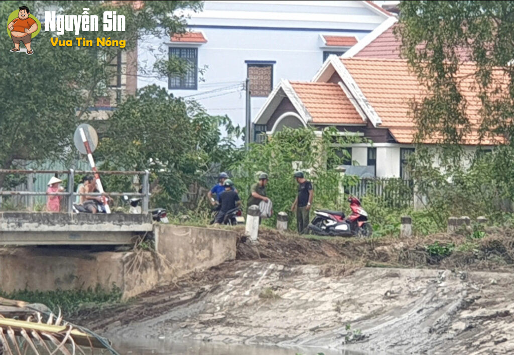 Liên tiếp những vụ hs chế ph@o, dập nat bàn tay. Mọi người chú ý nhắc nhở con em mình