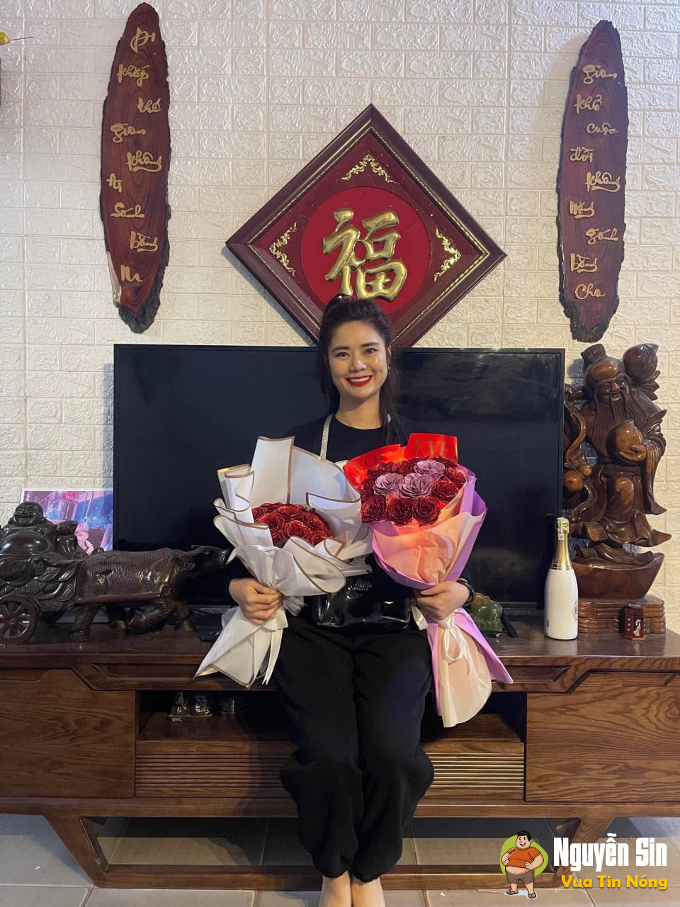 Nghệ An : Nam sinh lớp 10 yêu cô gái 40 tuổi b! gia đình cấm cản, thanh niên bán luôn xe đạp điện và điện thoại để bo? nhà đi theo ở với cô gái, hiện mất liên lạc và gia đình đang tìm tung tích