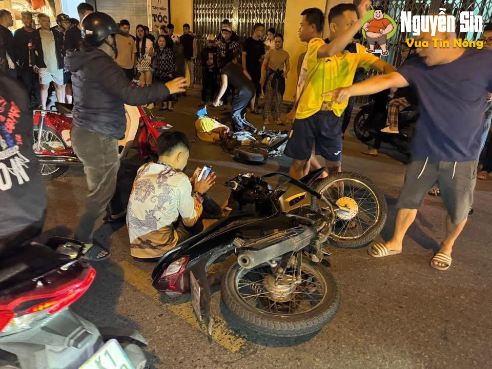 Hồ Vị Xuyên – Tp. Nam Định: Nghe bảo các báo đi đua xong, t/ông vô vợ của anh kia đứt chân