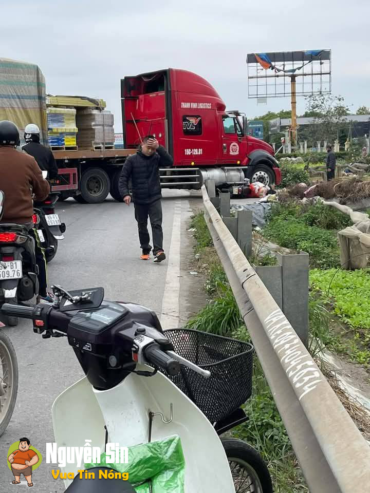 Camera vụ tngt khiến 2 bạn nữ sinh thương vong tại đường 5 địa phận xã Đình Dù – Văn Lâm, Hưng Yên trưa nay