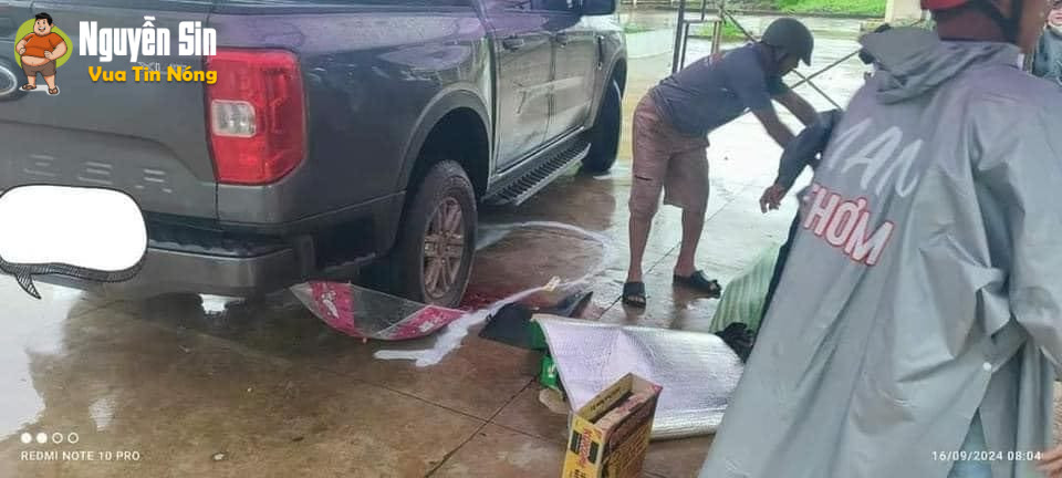 ĐĂK LĂK: Bố lái ô tô đưa con vào sân trường, lúc lùi xe cán tuvong một học sinh lớp 2 ĐĂK LĂK: Bố lái ô tô đưa con vào sân trường, lúc lùi xe cán tuvong một học sinh lớp 2