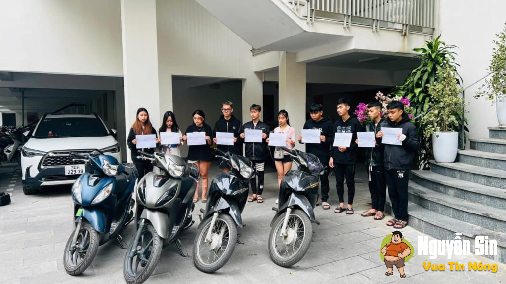 Ngã tư Trần Hưng Đạo, Bà Triệu, Hà Nội: 1 đoàn đua xe tông 1 bạn nữ T*vong tại chỗ