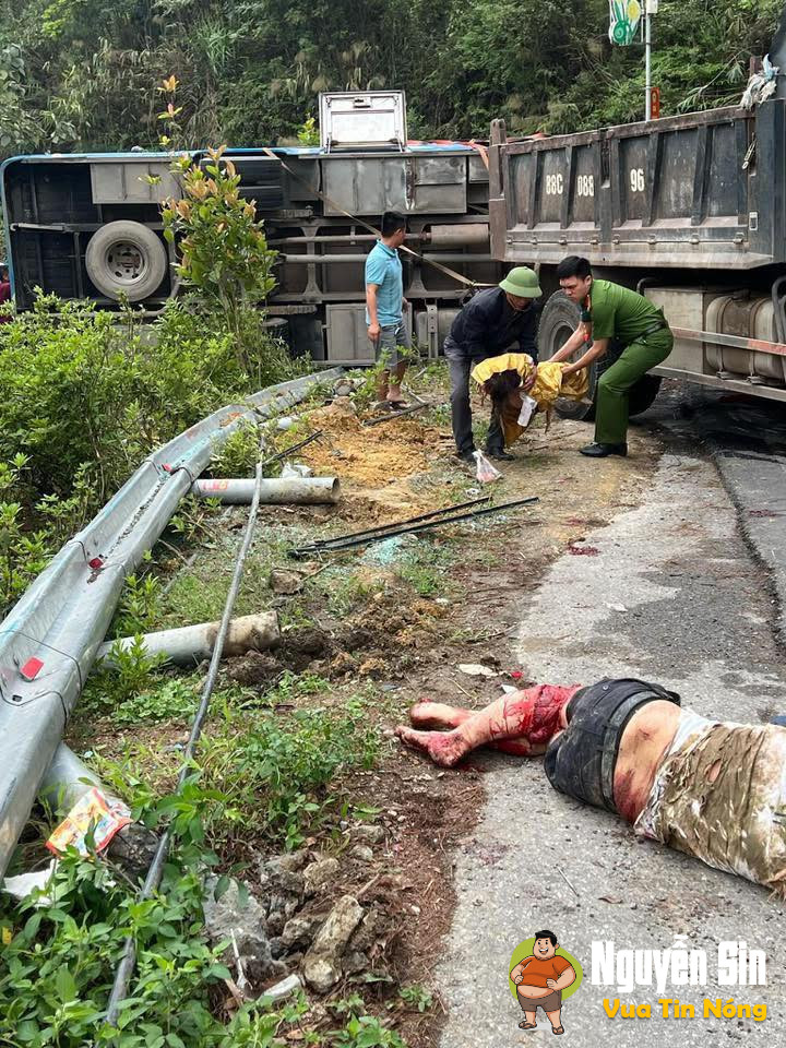Vụ lật ô tô khách trên đèo Tam Đảo: 3 người tuvong