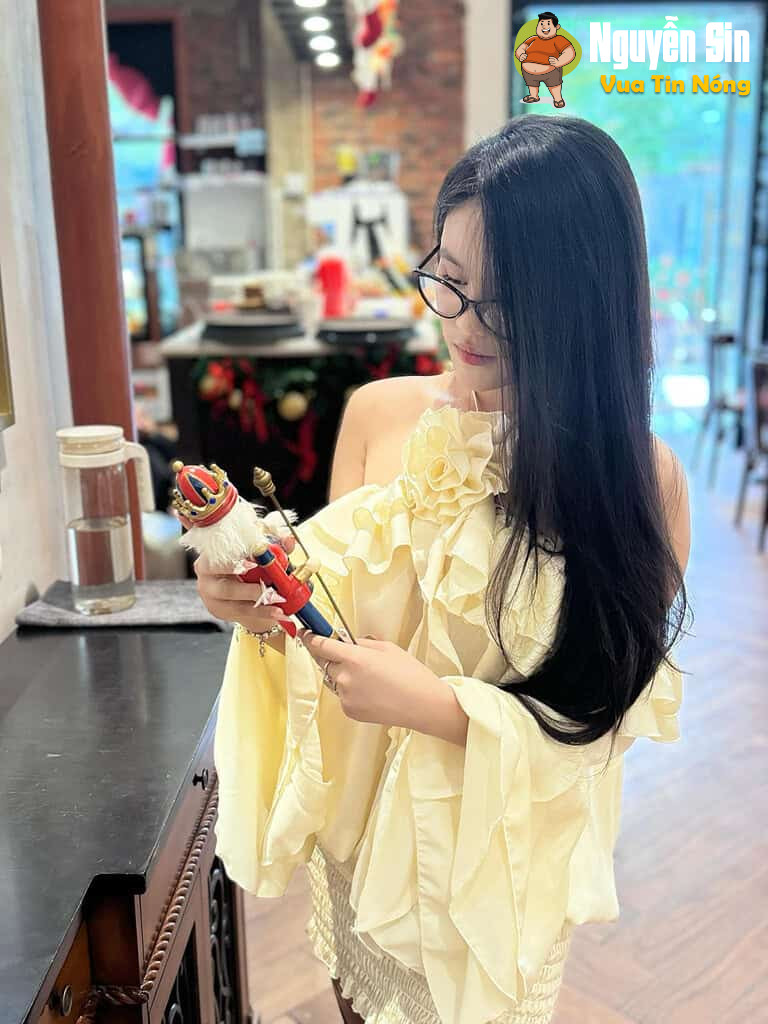 Hải Dương: Bố mẹ ly hôn: Con gái 17 tuổi ở nhà ông bà ngoại…bị cha, chú kéo đến oánh cực kỳ daman khi mẹ đi làm xa