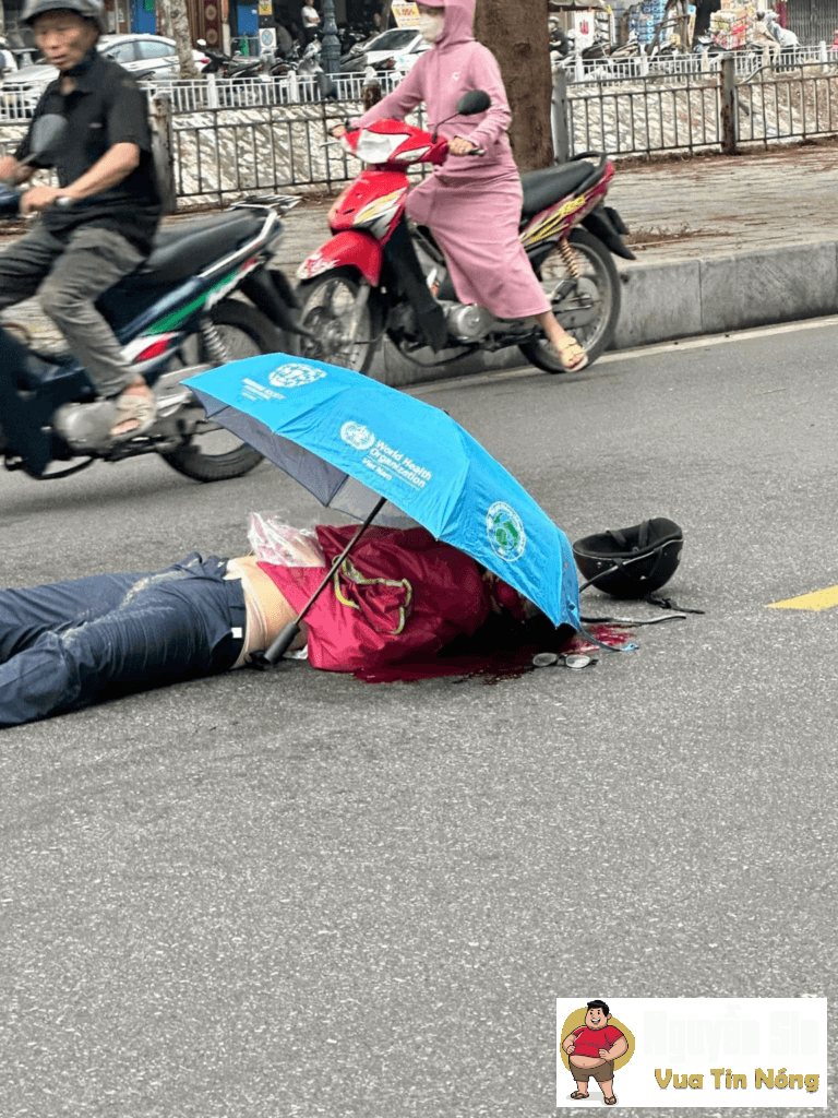 Kim Ngưu Hà Nội: Vac:ham với xe tải, nữ sinh lớp 10 đi xe máy điện t*vong