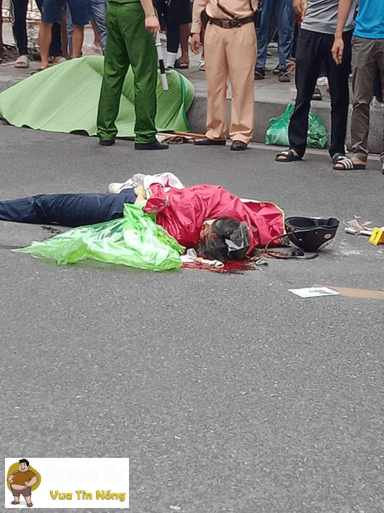 Kim Ngưu Hà Nội: Vac:ham với xe tải, nữ sinh lớp 10 đi xe máy điện t*vong