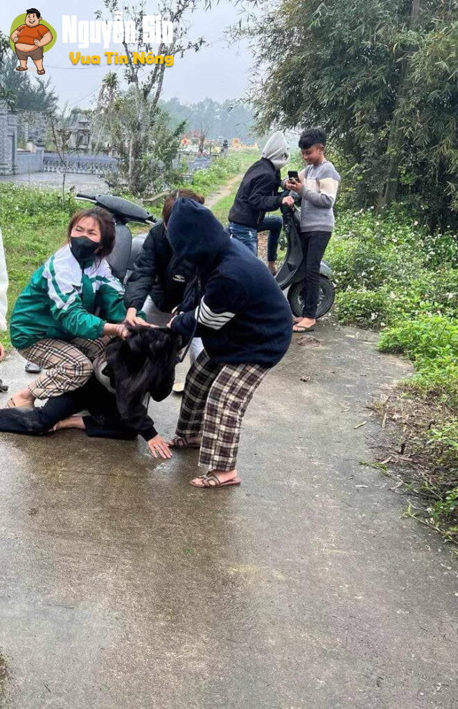 Nghệ An: 1 bạn nữ bị đ@nh hoidong d~a man