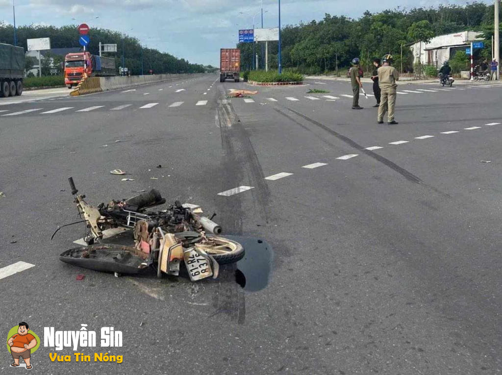 MPTV đoạn gần Hoa Viên Bến Cát, Bình Dương chiều nay: varcham với xe container ra đi không còn nguyên vẹn