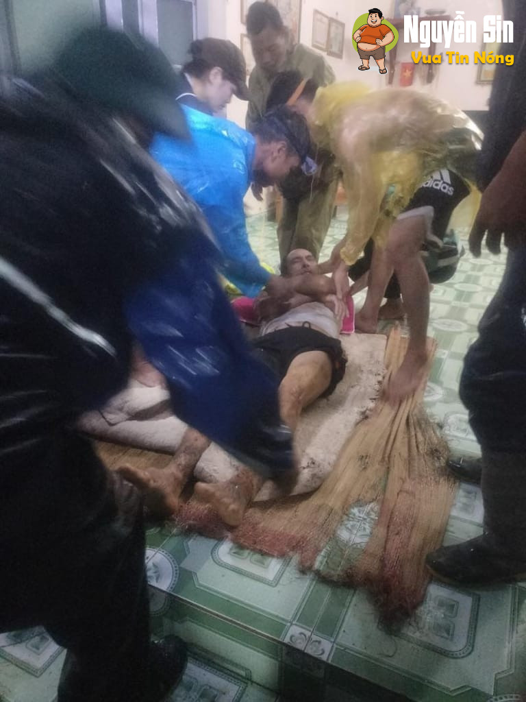Sạt lở đất ở Hòa Bình làm 4 người trong cùng gia đình thiệt mạng