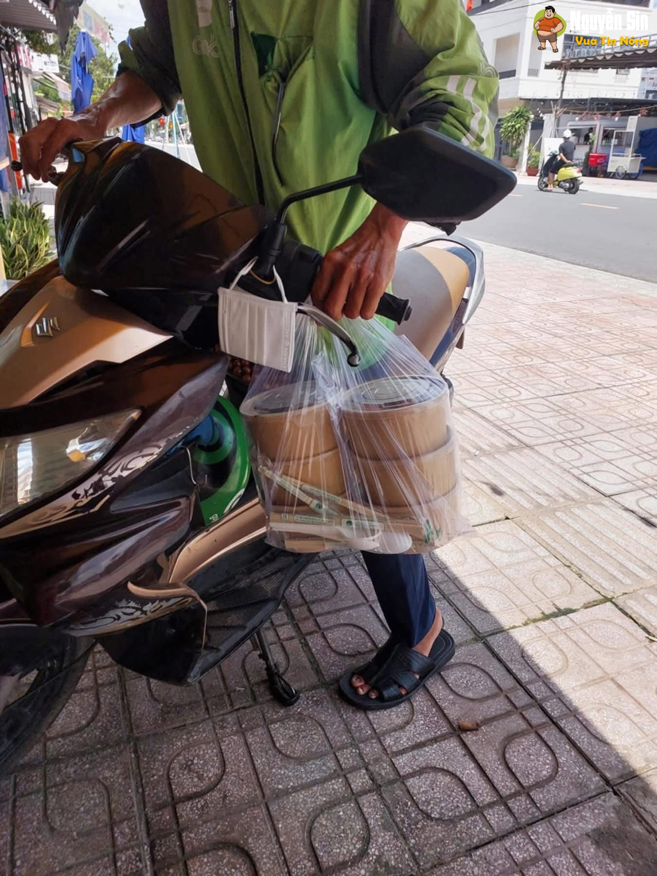 Khu Công Nghiệp Lộc An xã Long Thành Đồng Nai chiều nay 1 chú chạy Grab bị sa’t h:ại để cuo’p xe, chú tuvong bên bãi đất trống.!