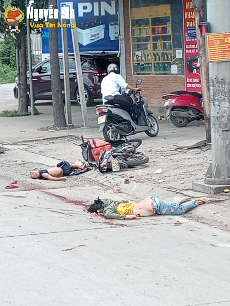 Bình Dương: Anh g-rap chở 2 mẹ con lưu thông trên đường MPTV, khi tới ngã 3 Chùa Châu Thới, thì bị xe tải c..an’ tvong cả 2 mẹ con 