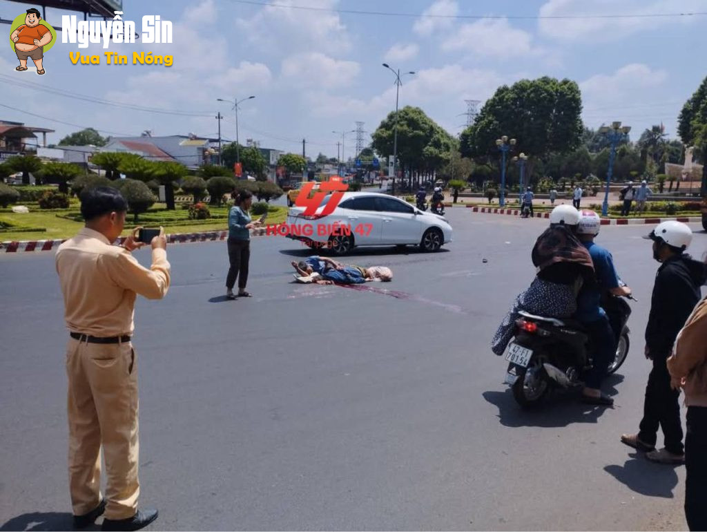 Ngã 3 Hoà Bình. Buổi sáng còn chào nhau mà giờ âm dương cách biệt
