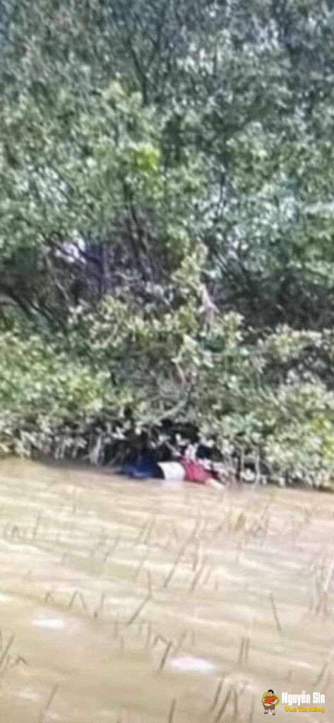 Cầu Bến Thuỷ – Nghệ An: Đã tìm thấy thithe nam sinh lớp 8 tự/tử ở dưới sông