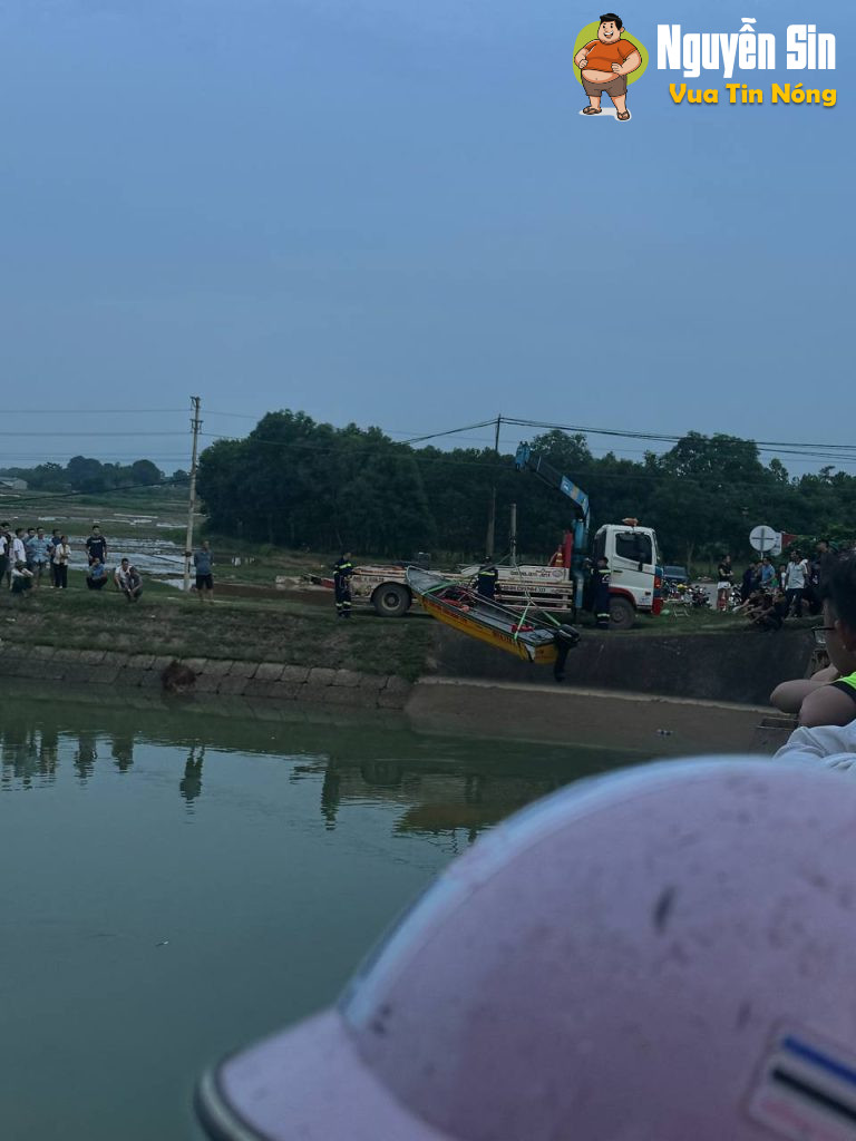 Sáng người nhà vừa được người thân đăng bài tìm.