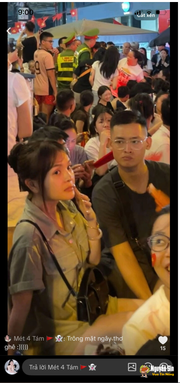 Lú luôn: thanh niên đi xem diễu binh chăm sóc cho người yêu từng tí, ai cũng hết lời khen ngợi và xin vía. mỗi chị vợ là ở nhà khóc hết nước mắt.