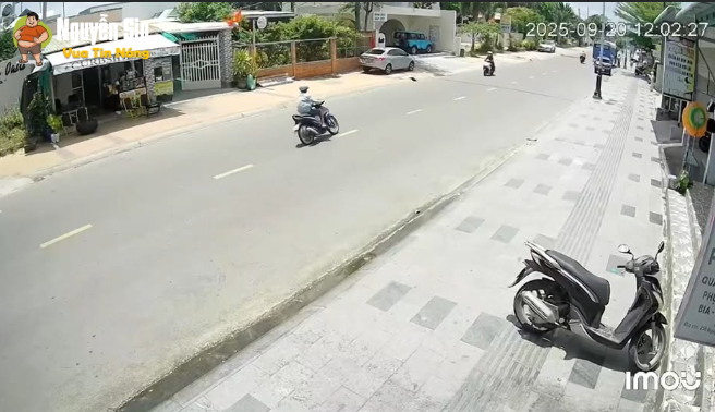 Đường Nguyễn Đình Chiểu – Mũi Né (Hàm Tiến cũ) – Lâm Đồng: Nghe bảo ông kia say rượu