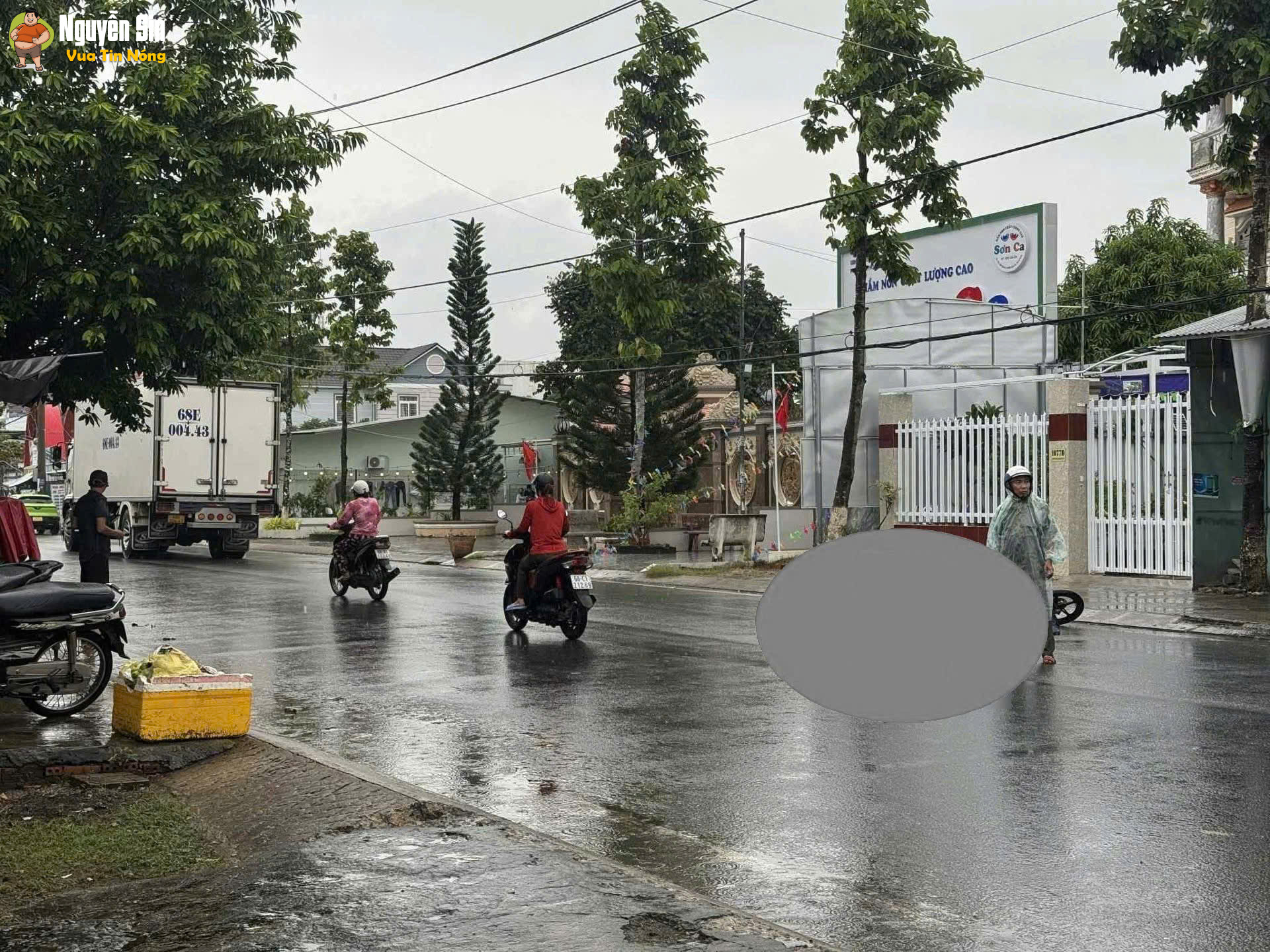 An Giang: Vachạm xe tải, nam thanh niên đi xe máy Tv tại chỗ