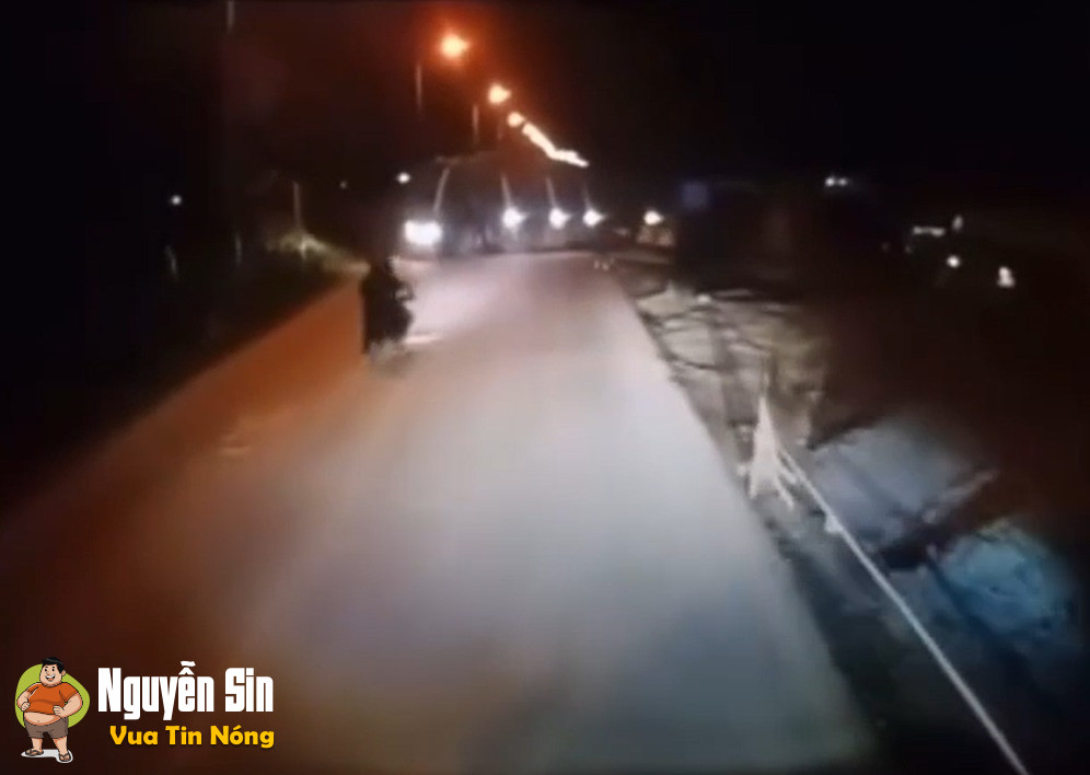 Ứng Hòa – Hà Tây cũ đêm qua kẹp 3 thấy bảo 2 đi còn 1