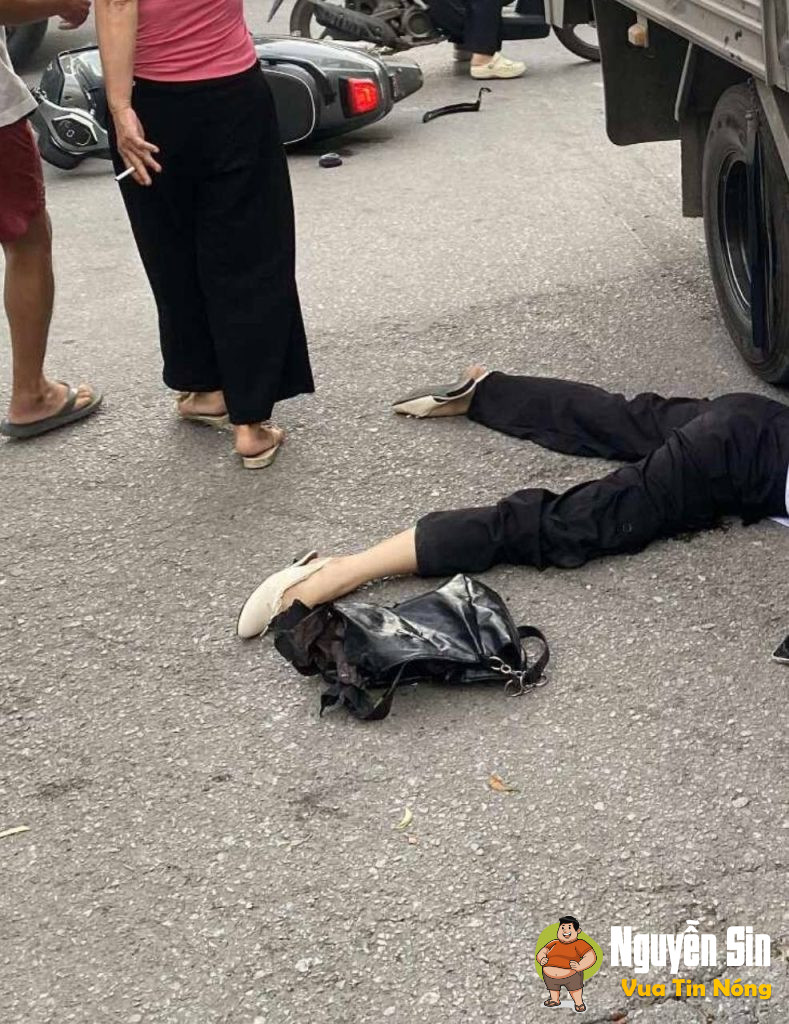 Toàn cảnh cam ghi lại vụ TNGT ở Lê Thanh Nghị