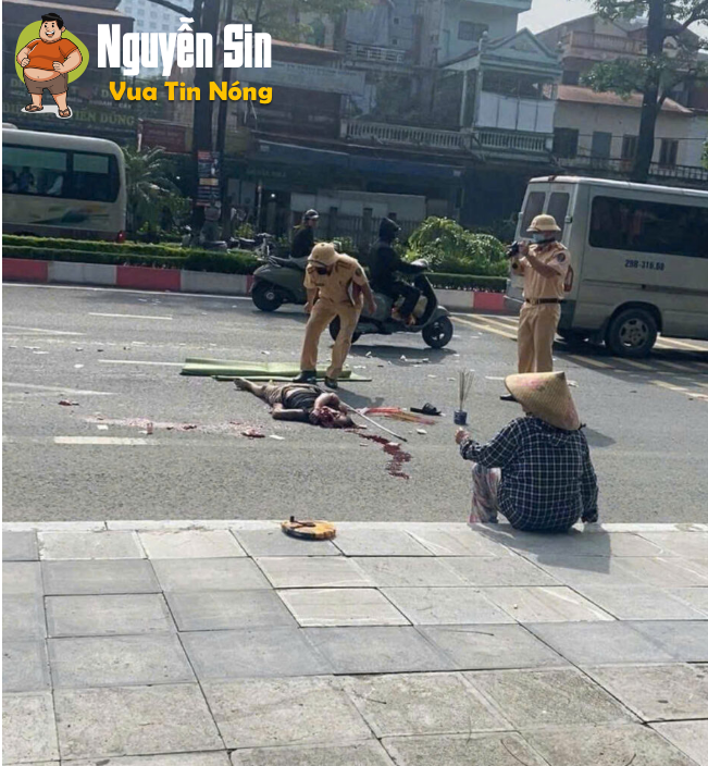 Phủ Lý (Hà Nam cũ)Thanh niên chạy xe không mũ vacham với xe ben tv tại chỗ,