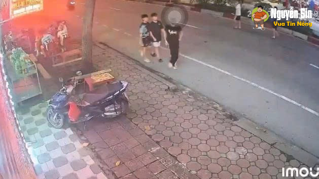Ngay lúc này tại chợ sinh viên Nam Khê – Uông Bí