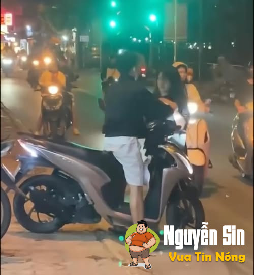 Bắt gặp bạn gái đạp trống khác và cái kết Bắt gặp bạn gái đạp trống khác và cái kết