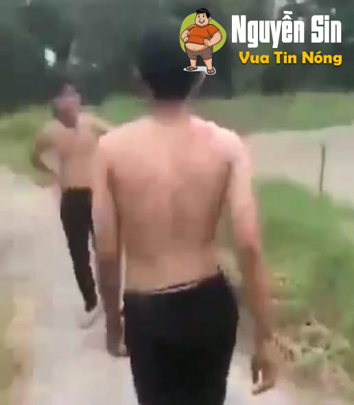 Vjdeo 2 Thanh Niên Rủ Nhau Tay Đôi