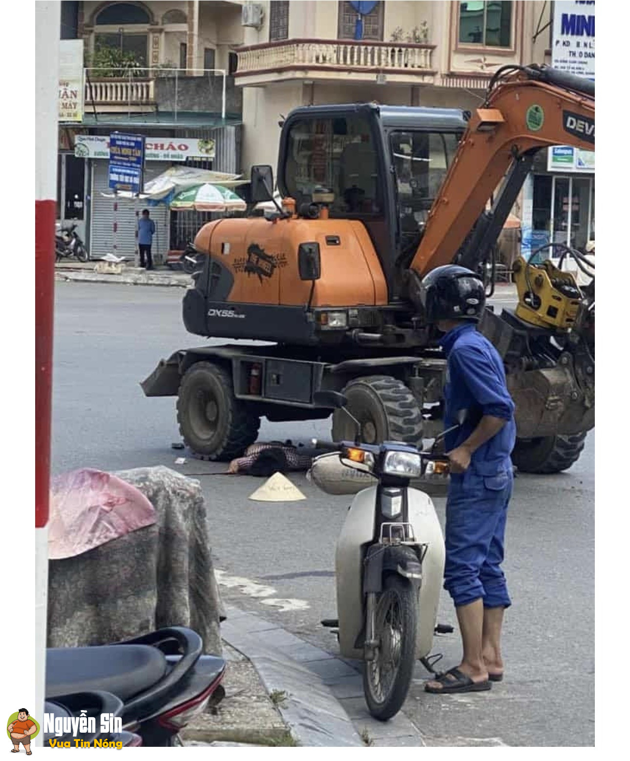 Ngã 3 hà khẩu, hạ long Quảng Ninh mới sáng nay