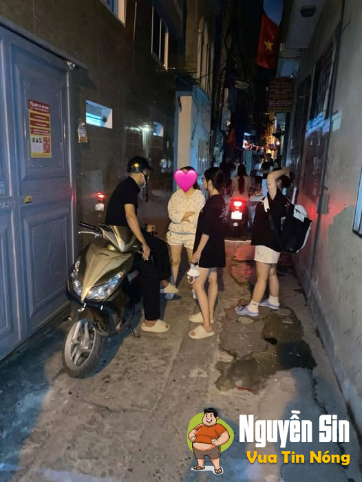 Chàng trai số hưởng nhất lúc này =)) Chàng trai số hưởng nhất lúc này =))