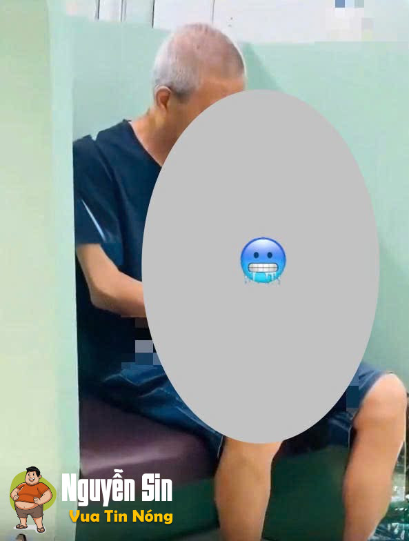 TQ cảnh người đàn ông qu@‘y r0’i td bé