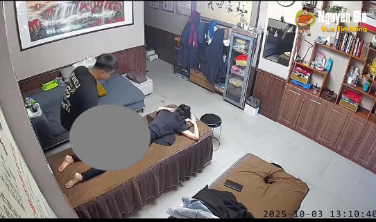 Cái nghề nó bạc!