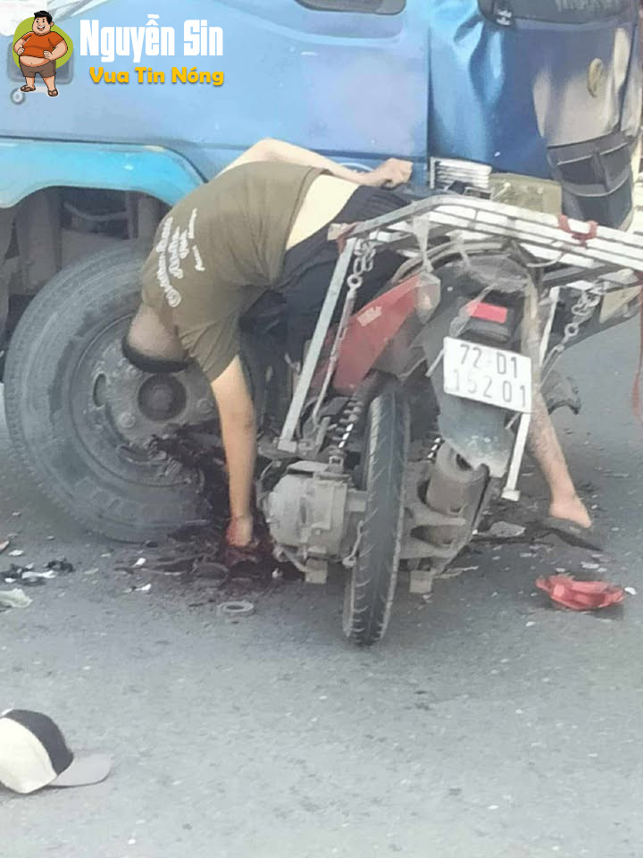 Đồng Nai: varcham nghiêm trọng với xe tải, khiến 1 thanh niên n@t đầu