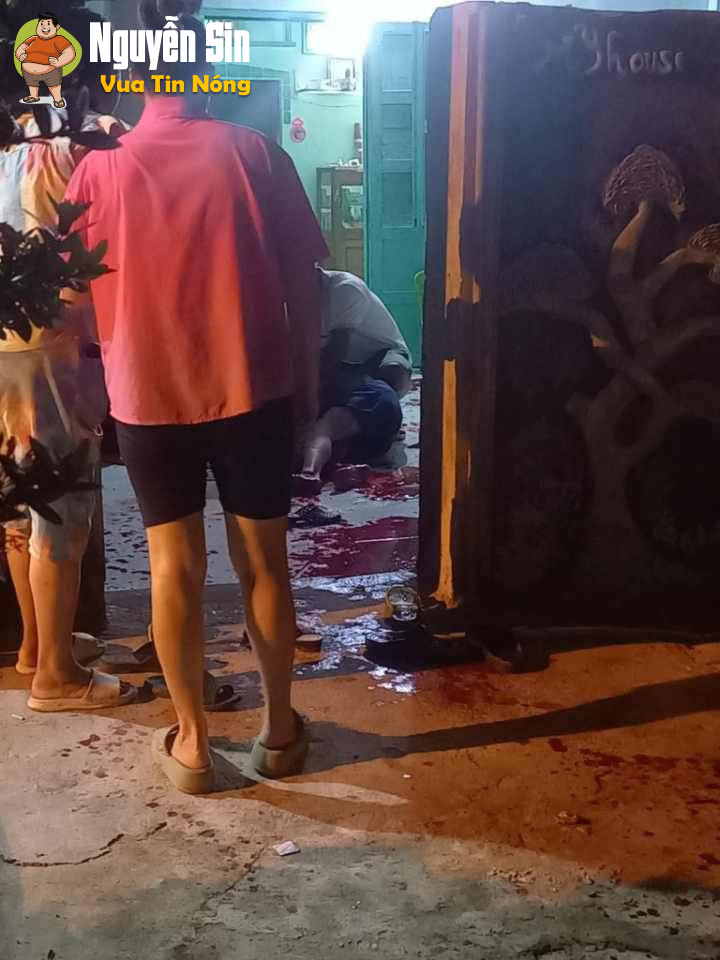 Cần Giờ, Hoà Hiệp – TP.HCM: Che’m nhau, theo người dân kể lại thì mâu thuẫn do chửi chó của chủ nhà Cần Giờ, Hoà Hiệp – TP.HCM: Che’m nhau, theo người dân kể lại thì mâu thuẫn do chửi chó của chủ nhà