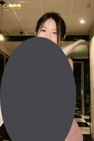 ôi bạn nhảy cuốn thế mà tôi cứ sợ trái đất rơi..