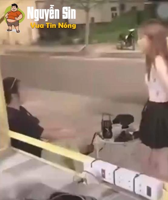 Đức Linh,Lâm Đồng,Bình Thuận(cũ): màn combat cực căng của 2 chị đại ,chưa rõ nguyên nhân