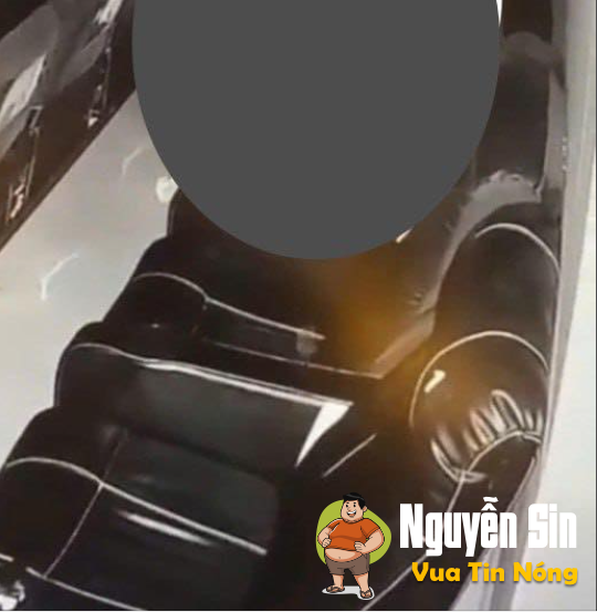 Vjdeo cặp đôi làm chuyện khó hiểu trong rạp chiếu phim