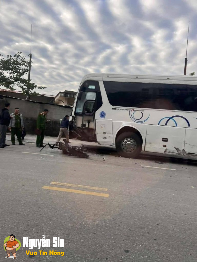 Tại Bãi Cháy Hạ Long sáng M1 đầu tháng