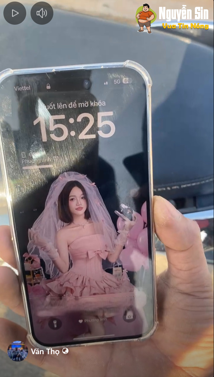 Bạn gái 2.0.0.5 để lại xe và điện thoại trên cầu Đông Xuyên – Bắc Ninh.Hiện tại cqcn vẫn đang tìm kiếm, mong có phép màu 