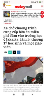 Indonesia : Xe chở bữa ăn miễn phí bất ngờ la:o vào đám đông hs đang làm lễ chào cờ