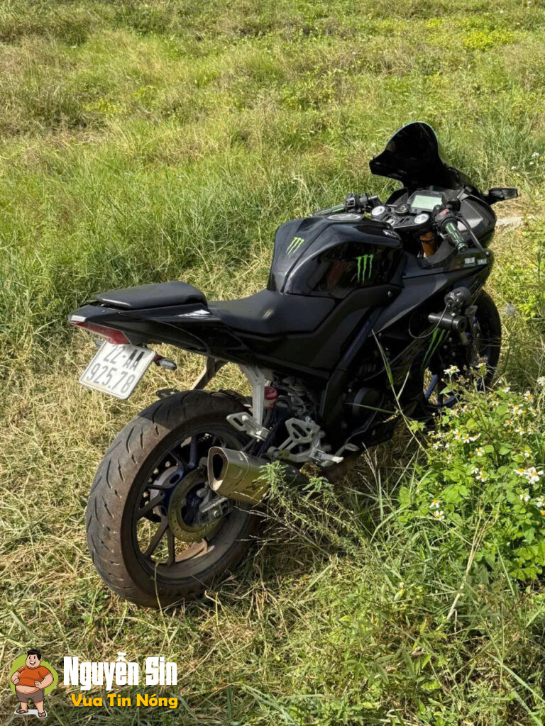 Đã tìm thấy bạn nam câu cá…xót xa quá- cân nhắc khi xem