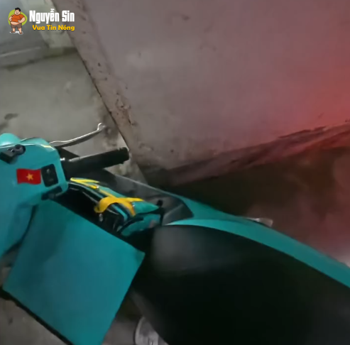 nqõ hẹp giữ@ l0ng` thủ đô