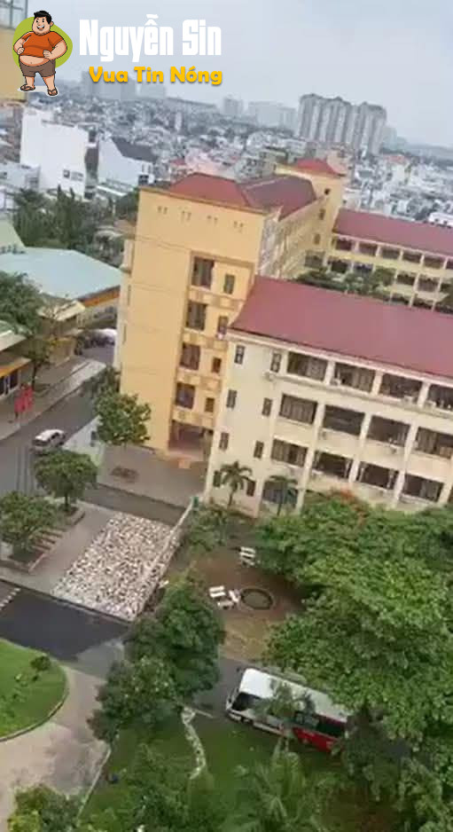 Đ@ng qu@y vjde0 chill chill thi`……