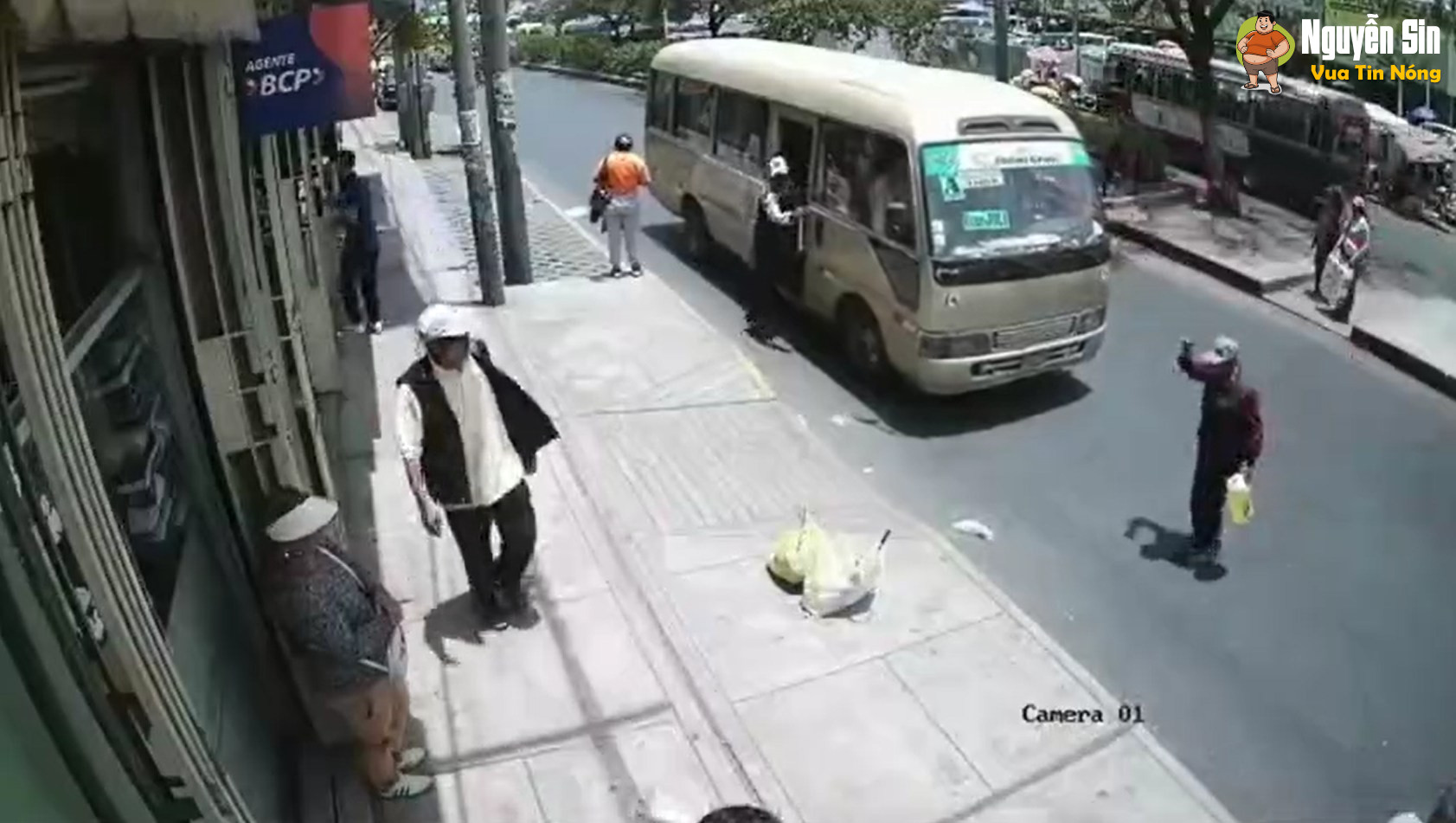 Trời ơi…còn gì là ng nữa