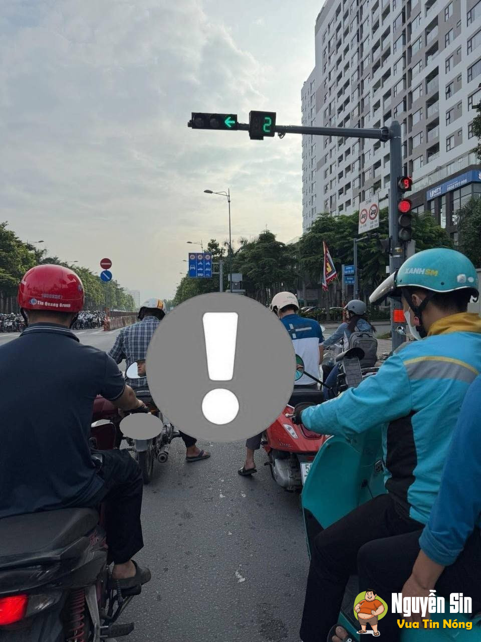 Phát hiện c;ặp đôi “a..b..c” ngay giữa vạch đi bộ, cân nhắc khi xem