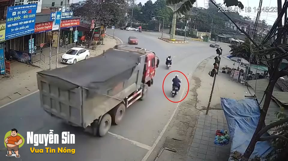 Sự việc xảy ra chiều qua tại Phù Ninh (Bãi Bằng) -Phú Thọ.