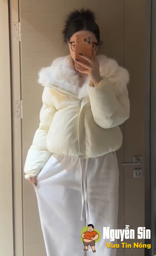 Phía sau lớp ‘gấm vóc lụa là’…