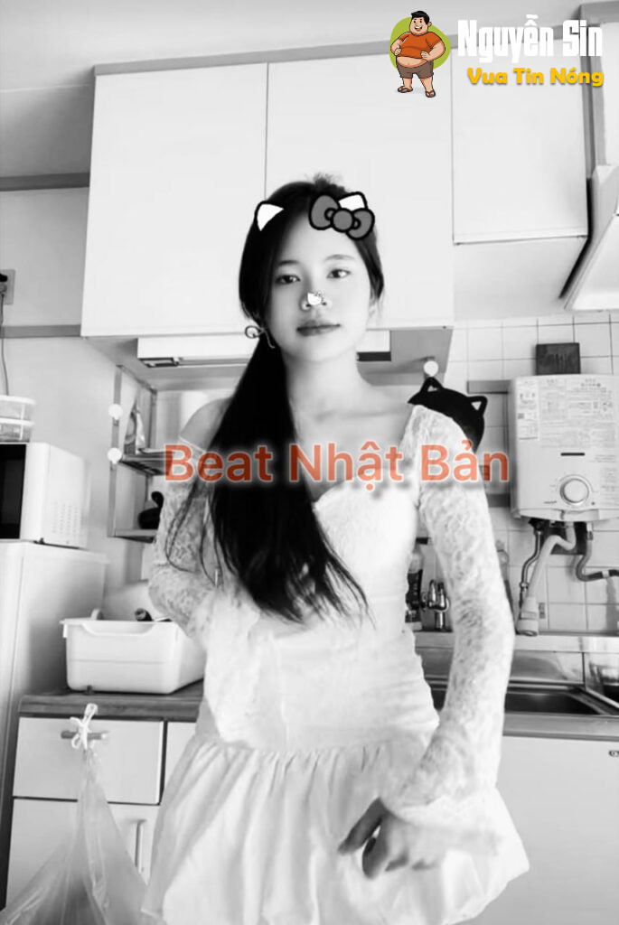 Cô gái xinh đệp tv ở Nhật Bản,sau khi uống qua nhiều rượu trong ngày tết